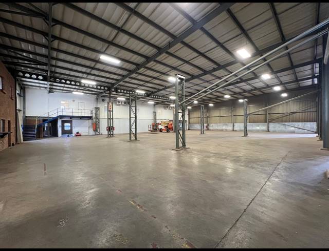 1,798M² WAREHOUSE TO LET IN STRIJDOMPARK